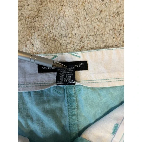 Volcom Stone Boardwear mini skirt  Sz 3 Aqua Blue with 14" Length Skate Surf - Picture 5 of 9